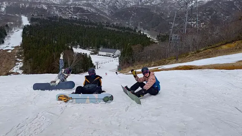 雪遊中文滑雪課程學員實拍剪影